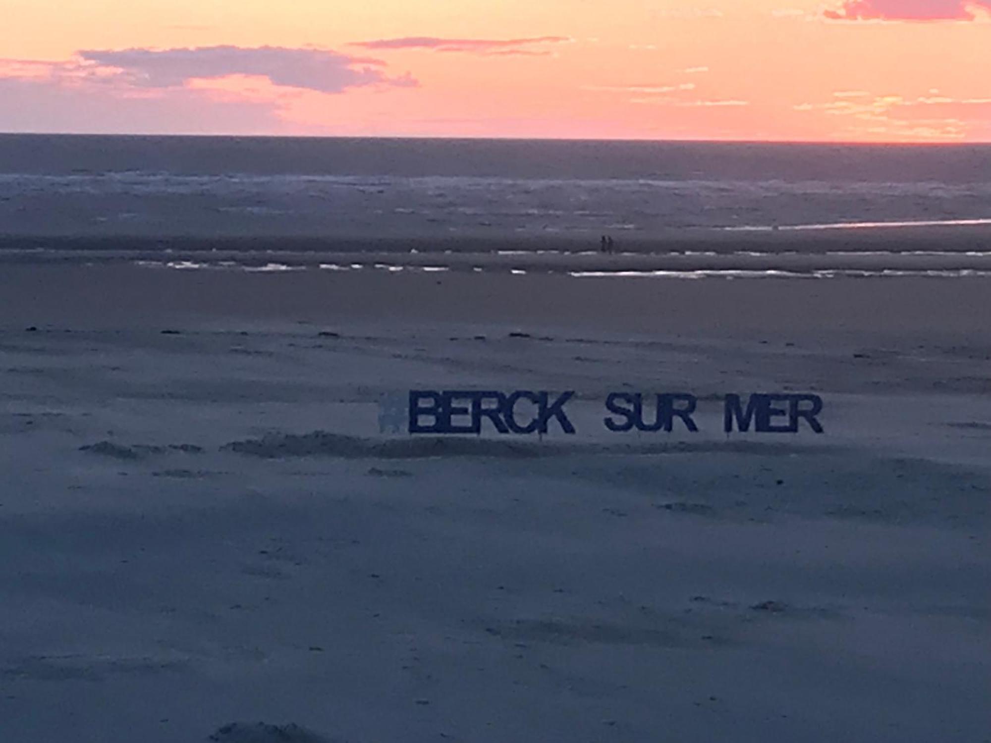 Gite Chti Picard Parking Prive Gratuit Et 100M De La Plage Berck Exterior foto