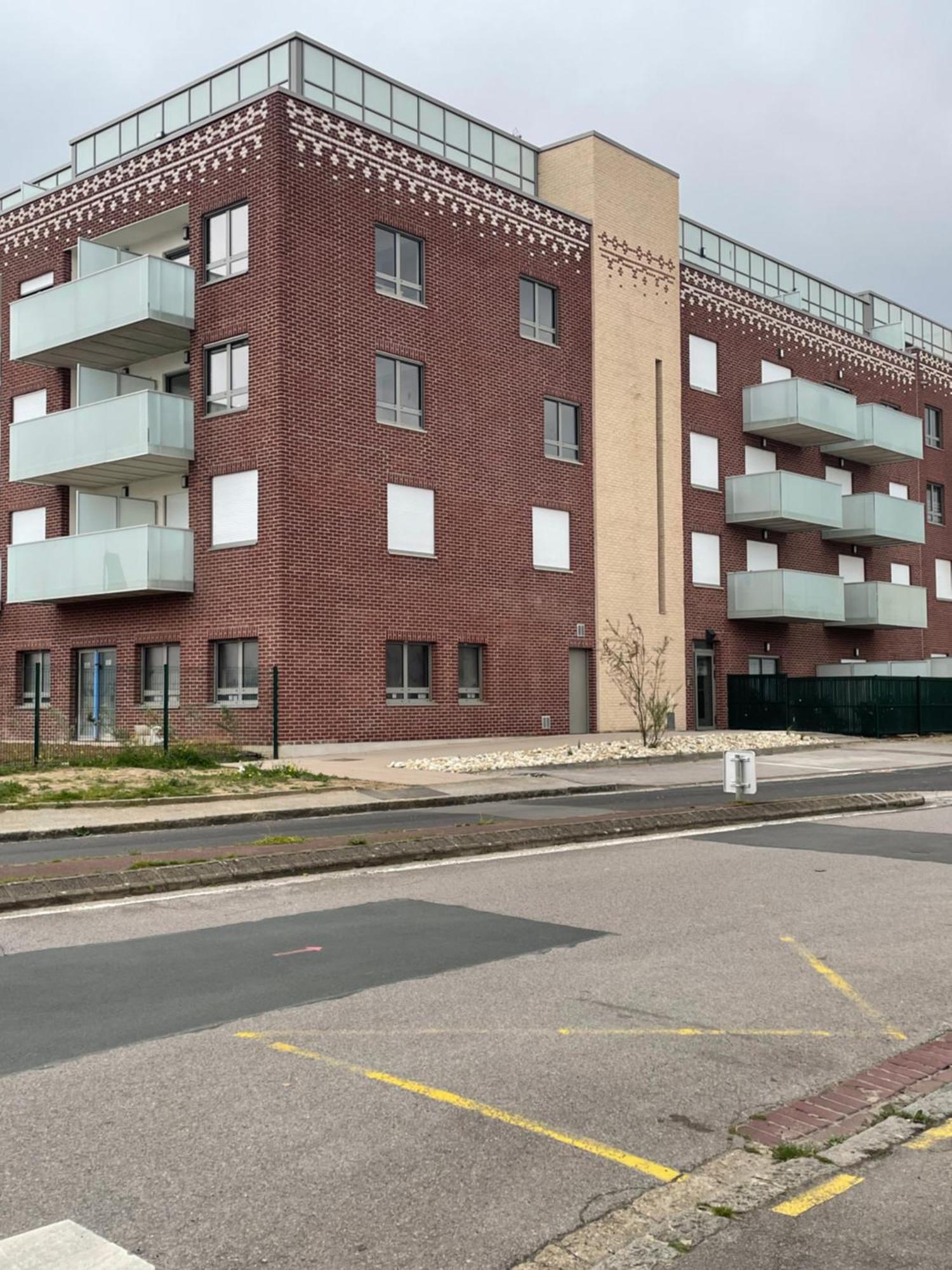 Gite Chti Picard Parking Prive Gratuit Et 100M De La Plage Berck Exterior foto